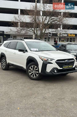 Внедорожник / Кроссовер Subaru Outback 2024 в Полтаве
