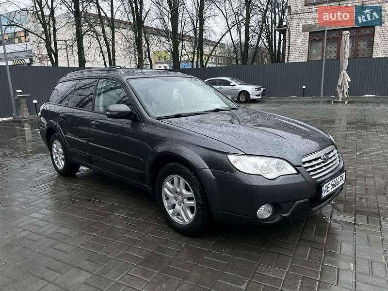 Универсал Subaru Outback 2008 в Новомосковске