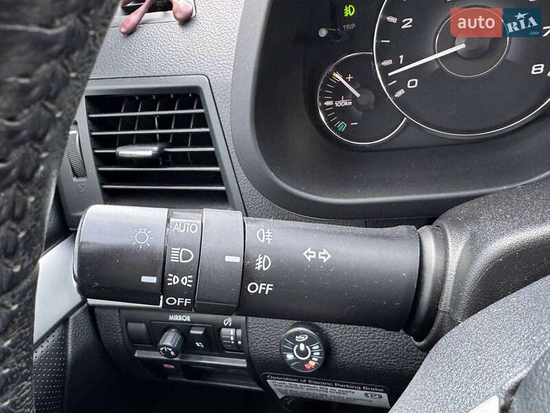 Універсал Subaru Outback 2011 в Києві