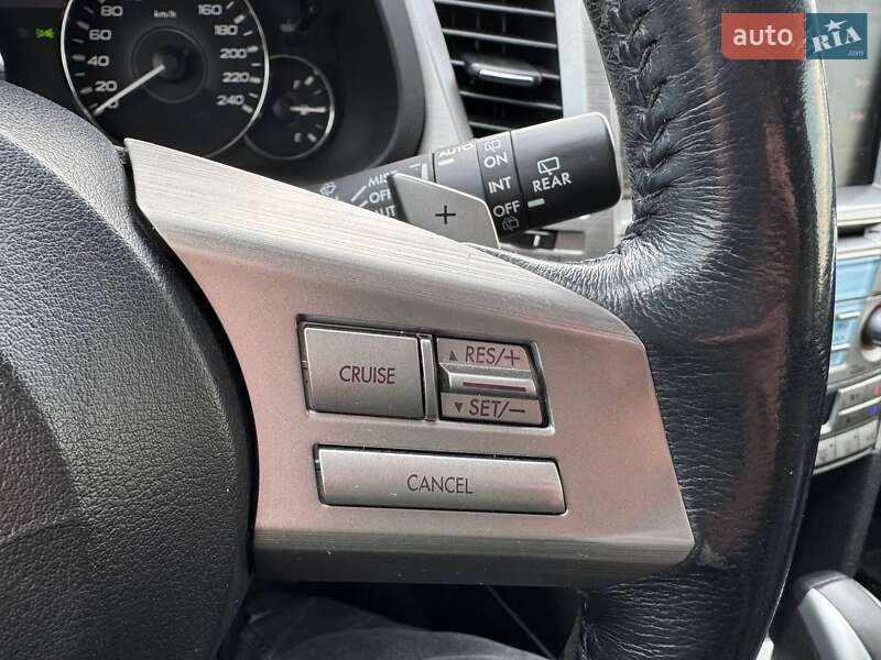 Універсал Subaru Outback 2011 в Києві