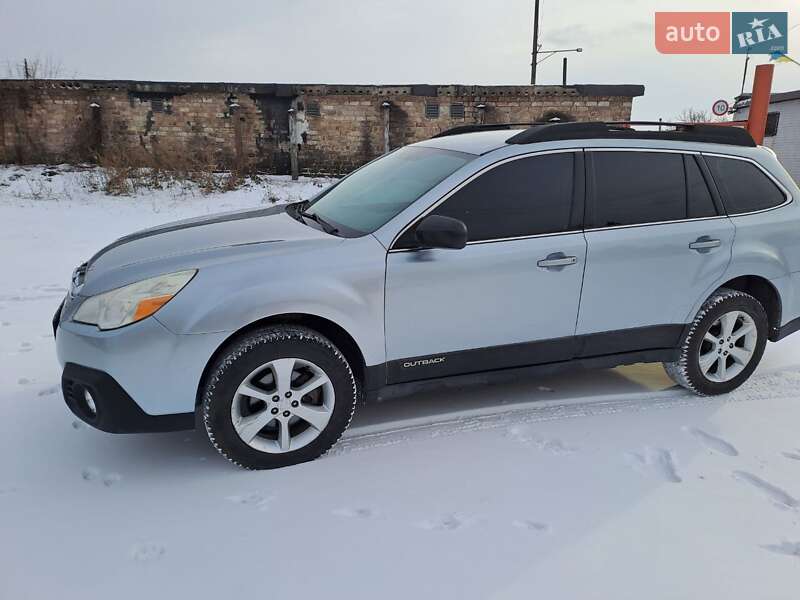 Универсал Subaru Outback 2013 в Кривом Роге