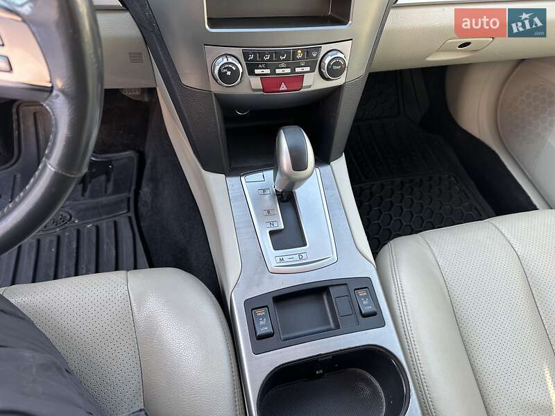 Универсал Subaru Outback 2010 в Обухове фото 32 Универсал Subaru Outback 2010 в Обухове