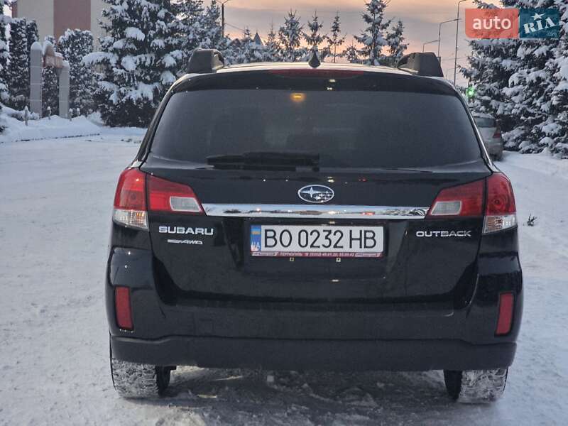 Универсал Subaru Outback 2013 в Тернополе