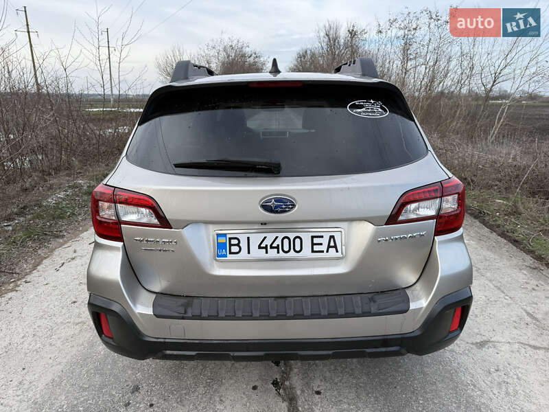 Універсал Subaru Outback 2017 в Кременчуці