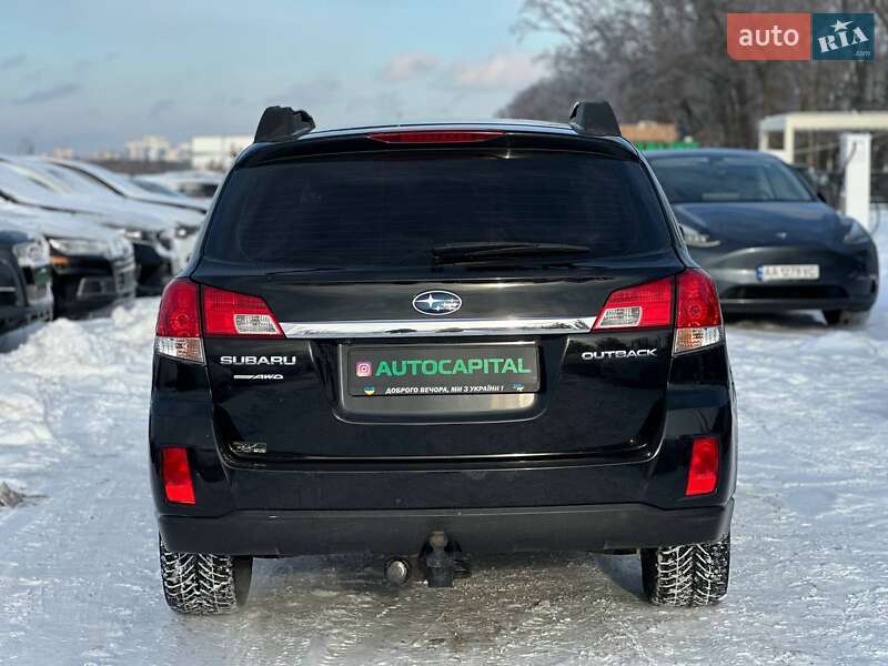 Универсал Subaru Outback 2013 в Киеве