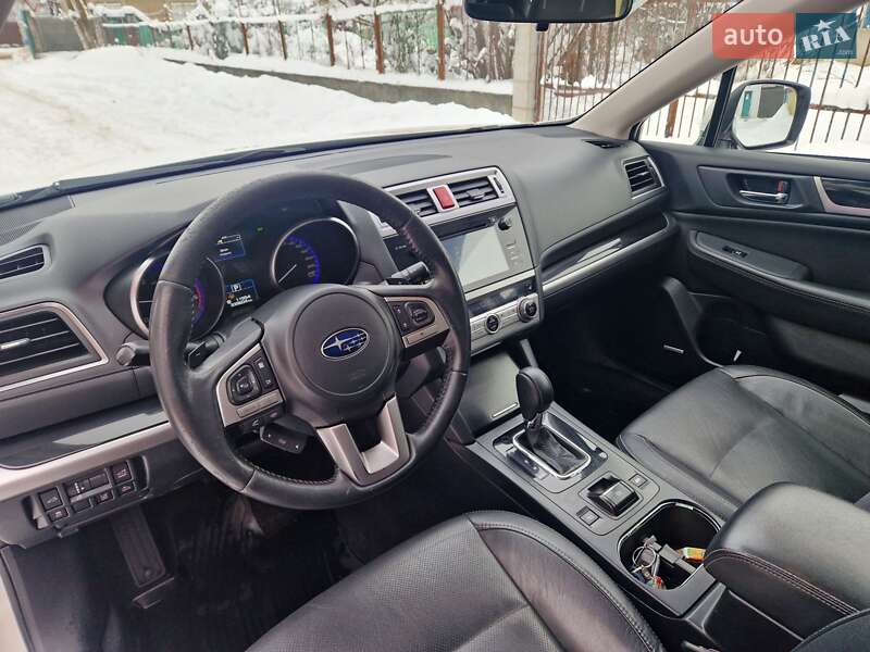 Универсал Subaru Outback 2015 в Виноградове