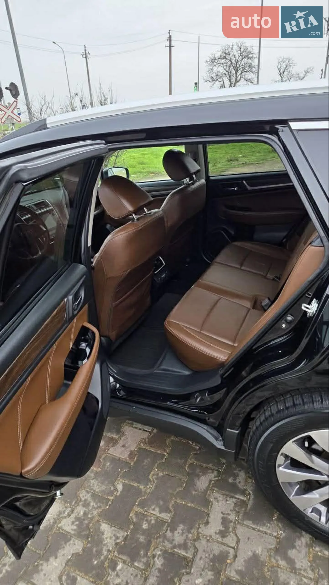 2017 Subaru Outback - мініатюра 13