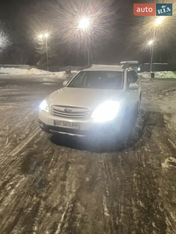 Subaru Outback 2010