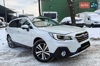 Универсал Subaru Outback 2018 в Киеве