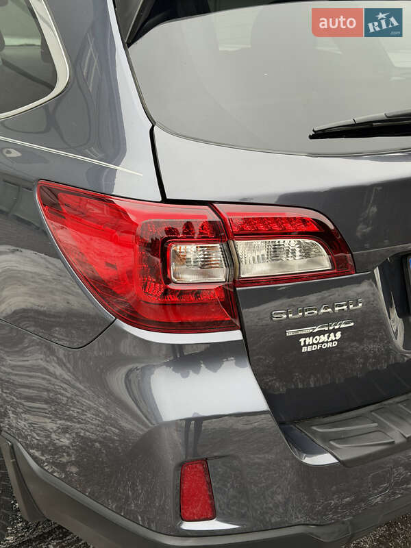 Универсал Subaru Outback 2014 в Киеве