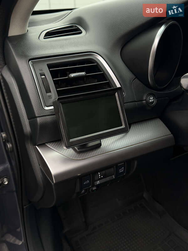 Универсал Subaru Outback 2014 в Киеве