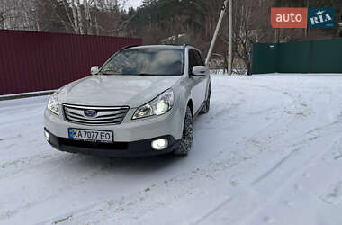 Універсал Subaru Outback 2010 в Києві