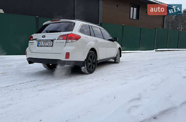 Універсал Subaru Outback 2010 в Києві
