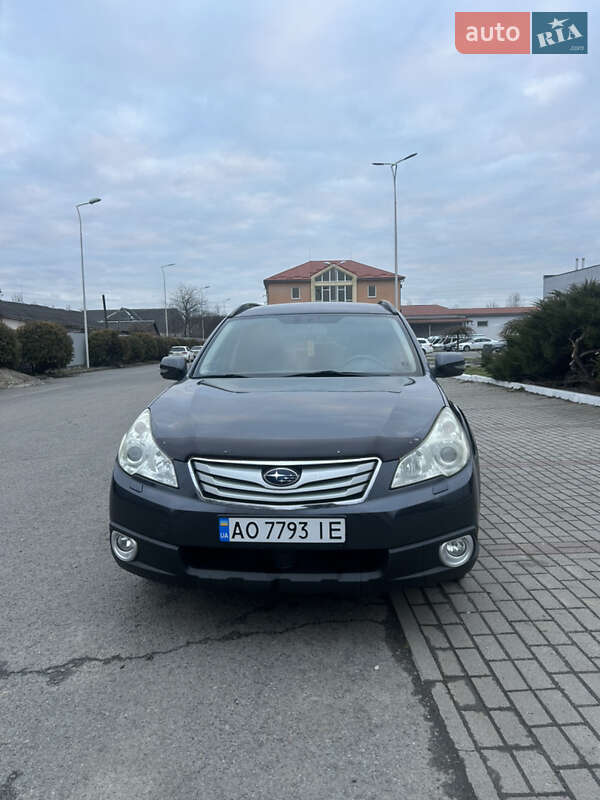 Универсал Subaru Outback 2009 в Ужгороде
