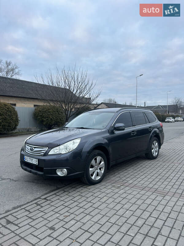 Универсал Subaru Outback 2009 в Ужгороде