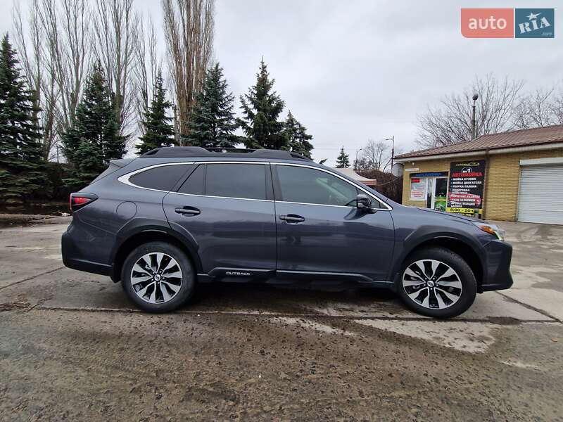 Універсал Subaru Outback 2023 в Дніпрі