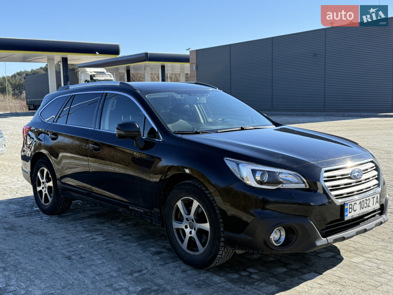 2015 Subaru Outback - мініатюра 13