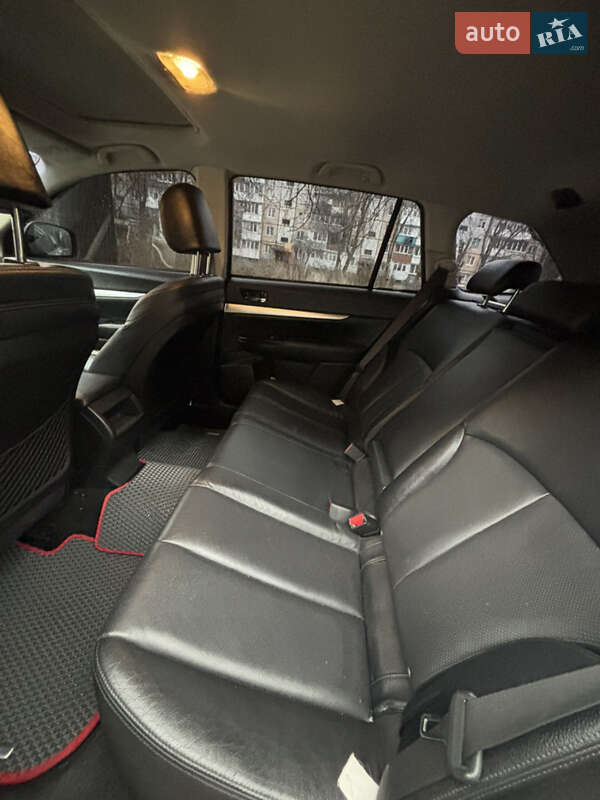 Универсал Subaru Outback 2014 в Житомире