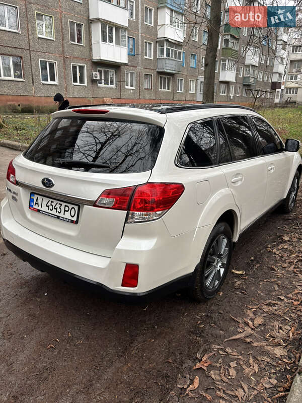Универсал Subaru Outback 2014 в Житомире