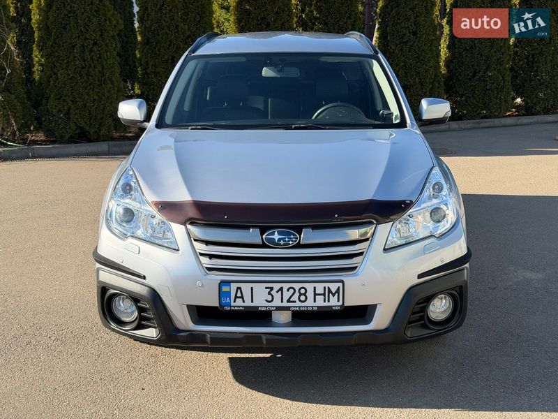 Универсал Subaru Outback 2012 в Киеве