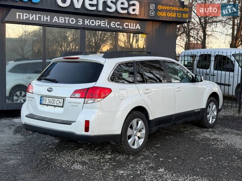 Універсал Subaru Outback 2011 в Хмельницькому