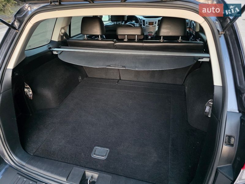 Універсал Subaru Outback 2012 в Тернополі
