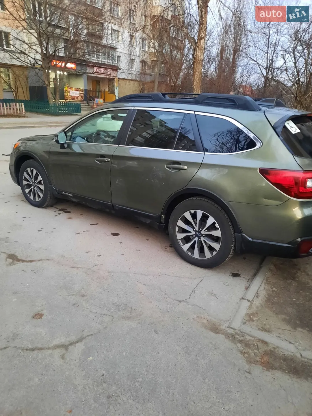 2017 Subaru Outback - мініатюра 4