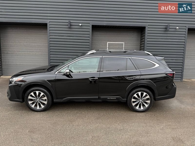 Универсал Subaru Outback 2024 в Киеве