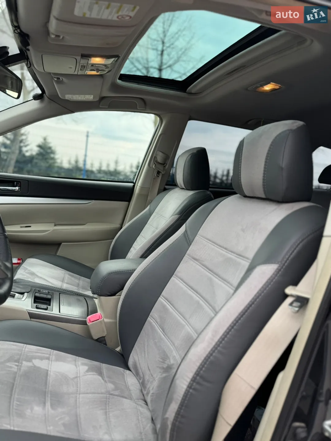 2010 Subaru Outback - мініатюра 15