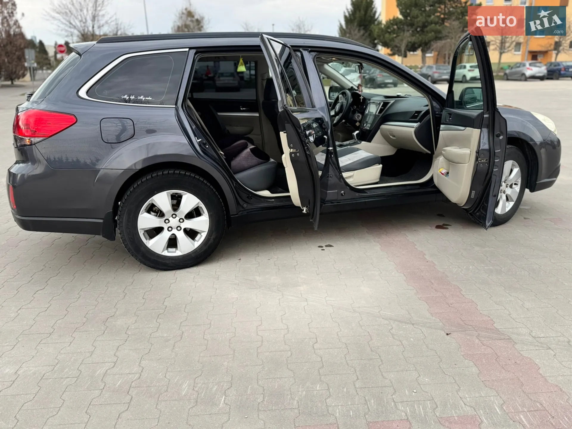 2010 Subaru Outback - мініатюра 33