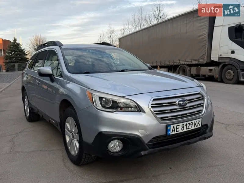 Subaru Outback 2015
