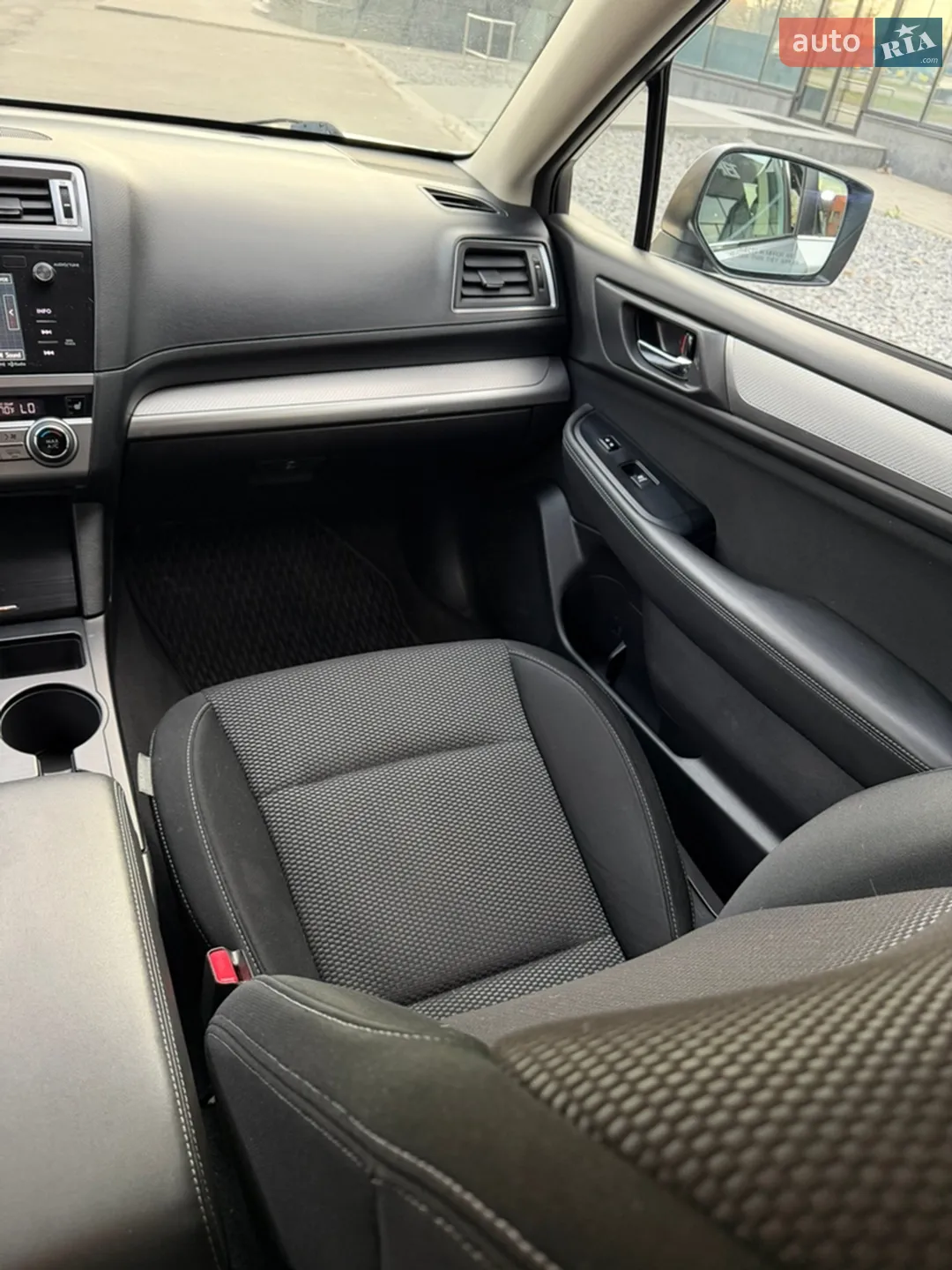 2015 Subaru Outback - мініатюра 9