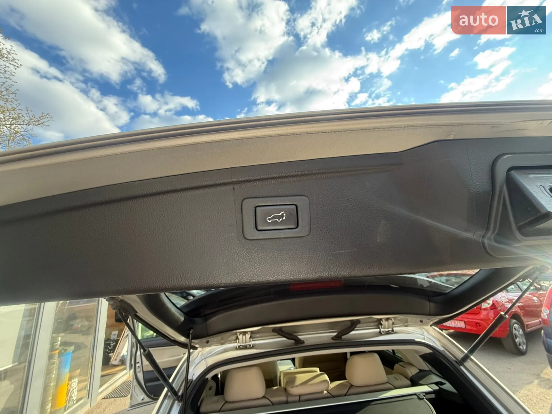 2017 Subaru Outback - мініатюра 21