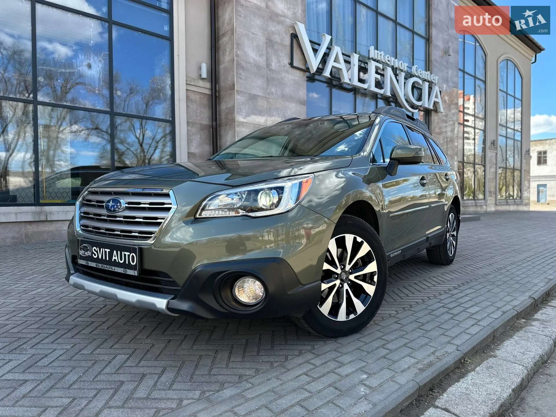 2016 Subaru Outback - мініатюра 2