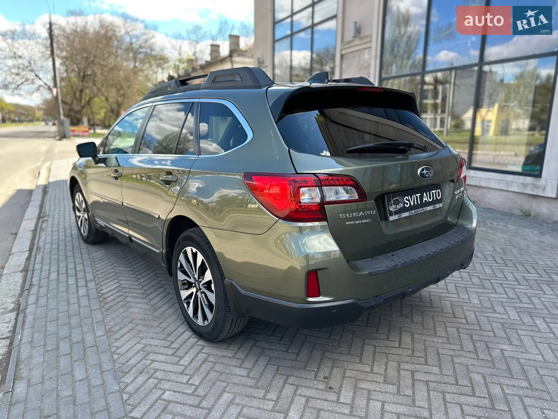 2016 Subaru Outback - мініатюра 14