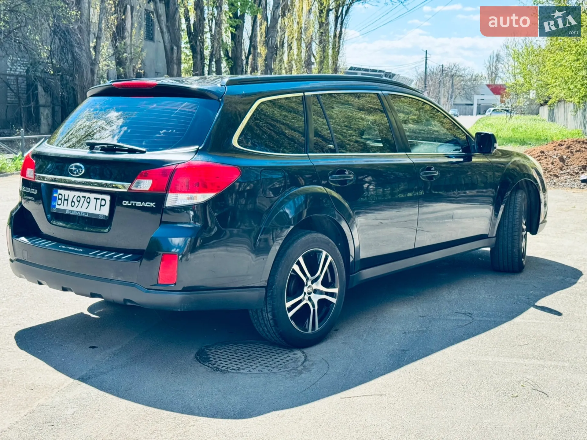 2010 Subaru Outback - мініатюра 14
