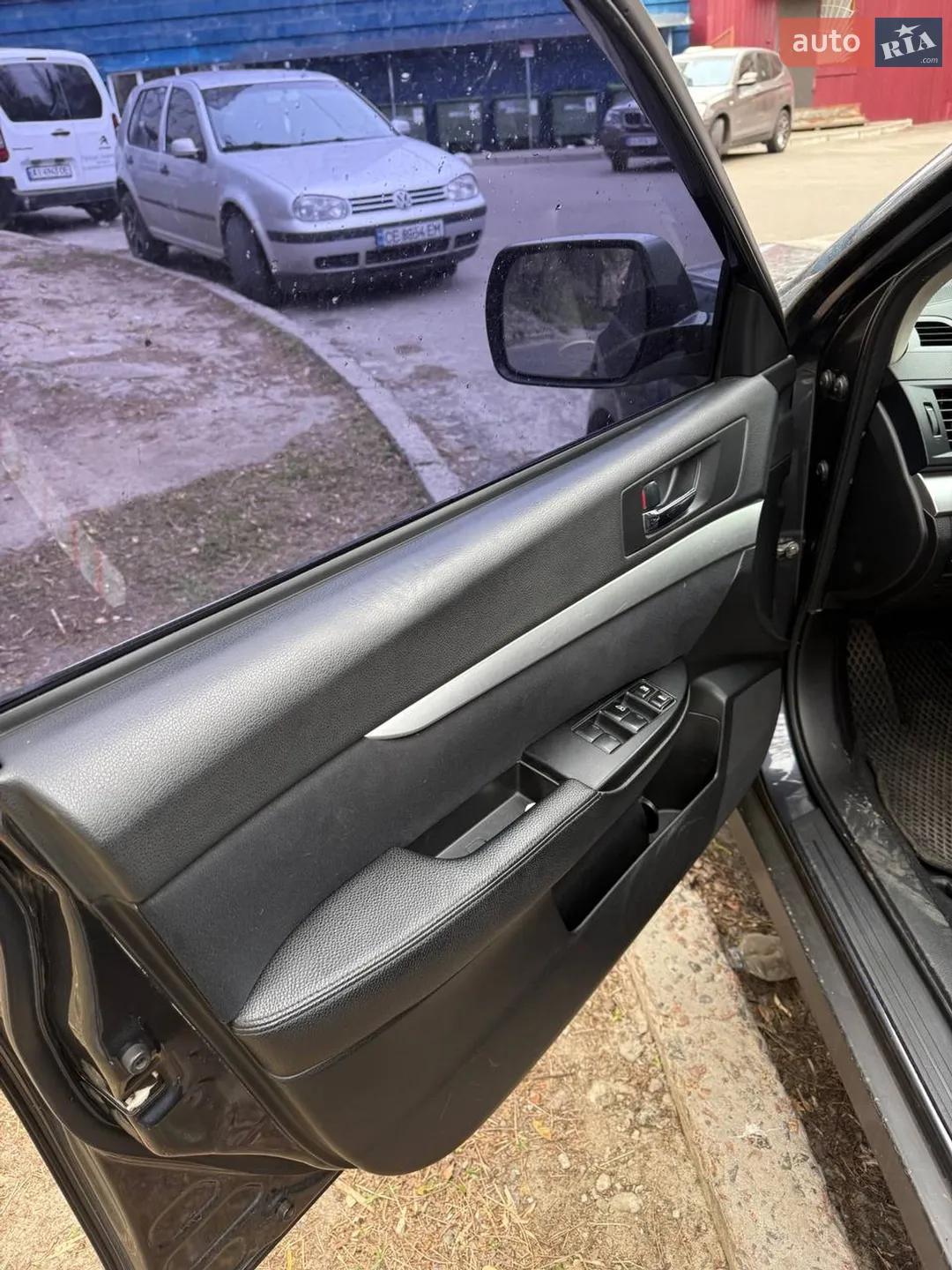 2011 Subaru Outback - мініатюра 5