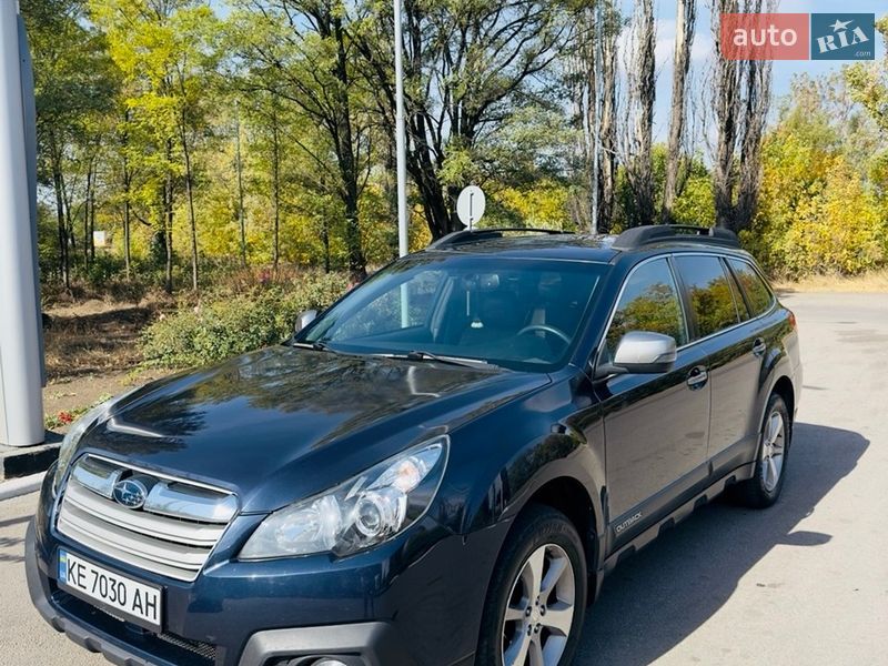 Subaru Outback 2014