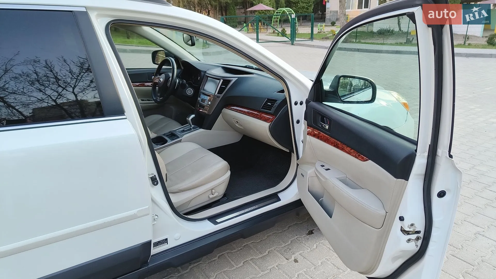 2012 Subaru Outback - мініатюра 9
