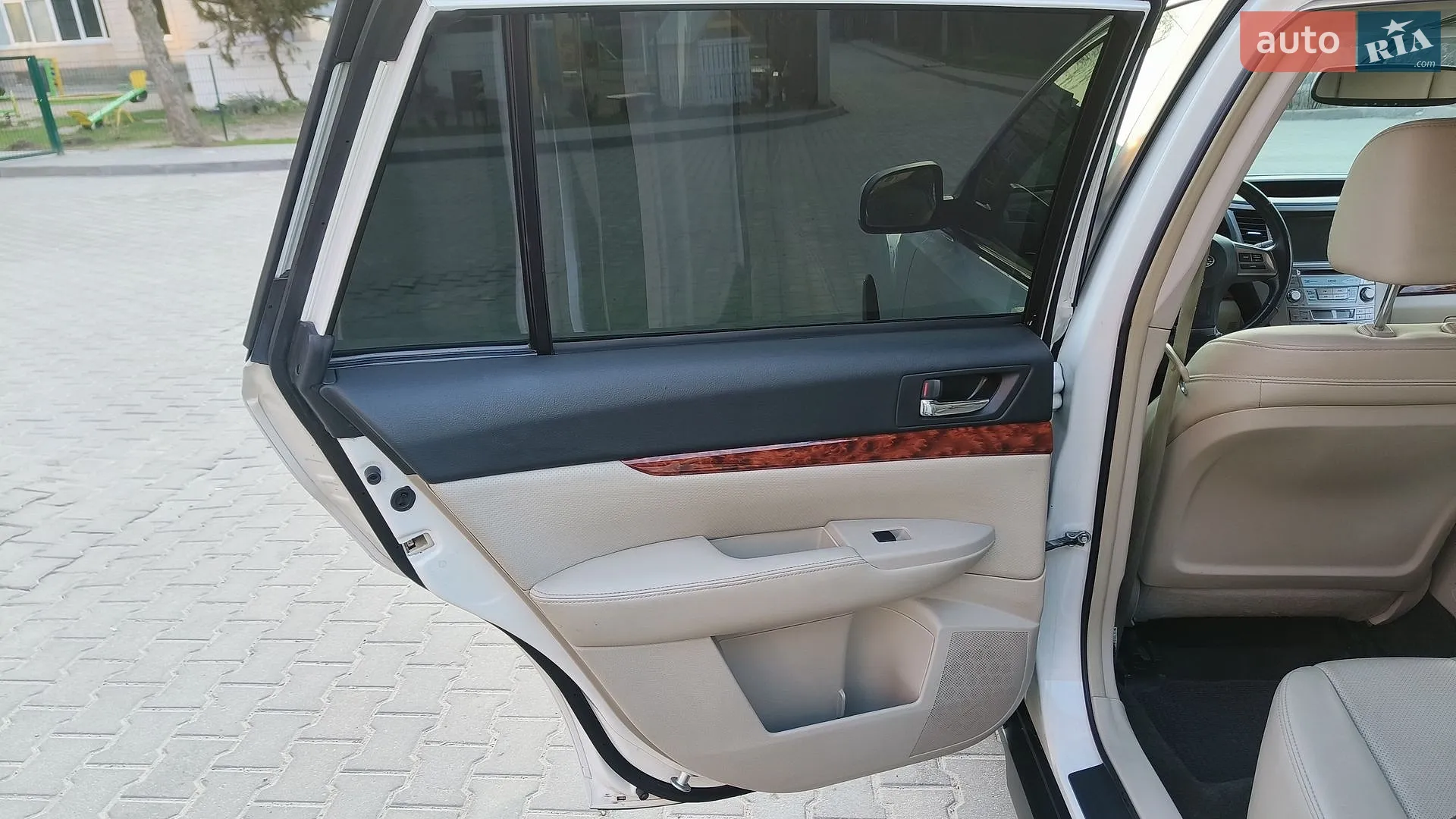 2012 Subaru Outback - мініатюра 20