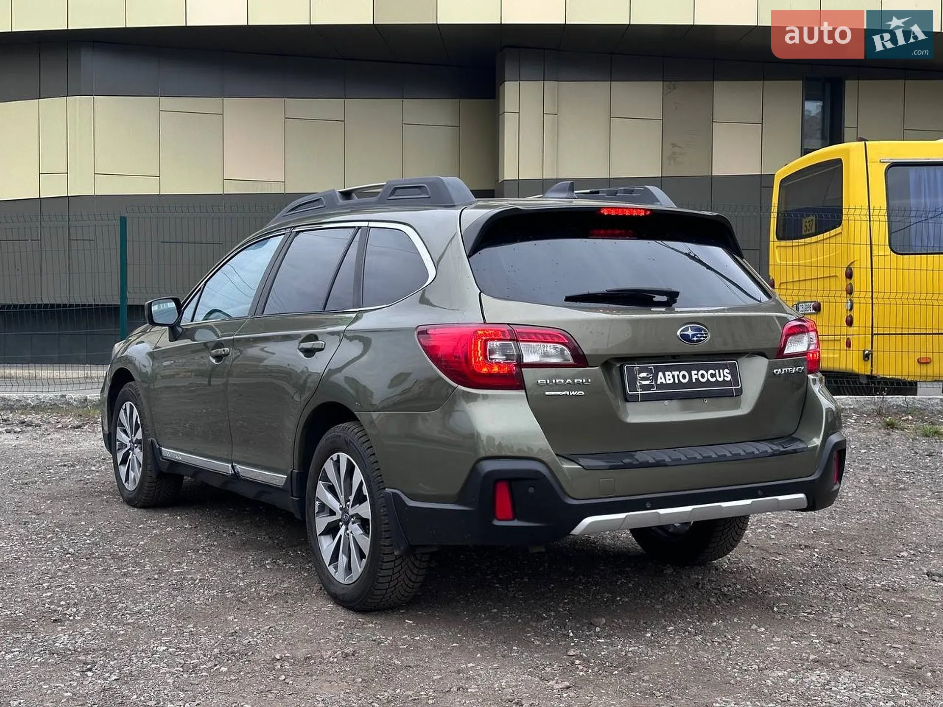 2017 Subaru Outback - мініатюра 5