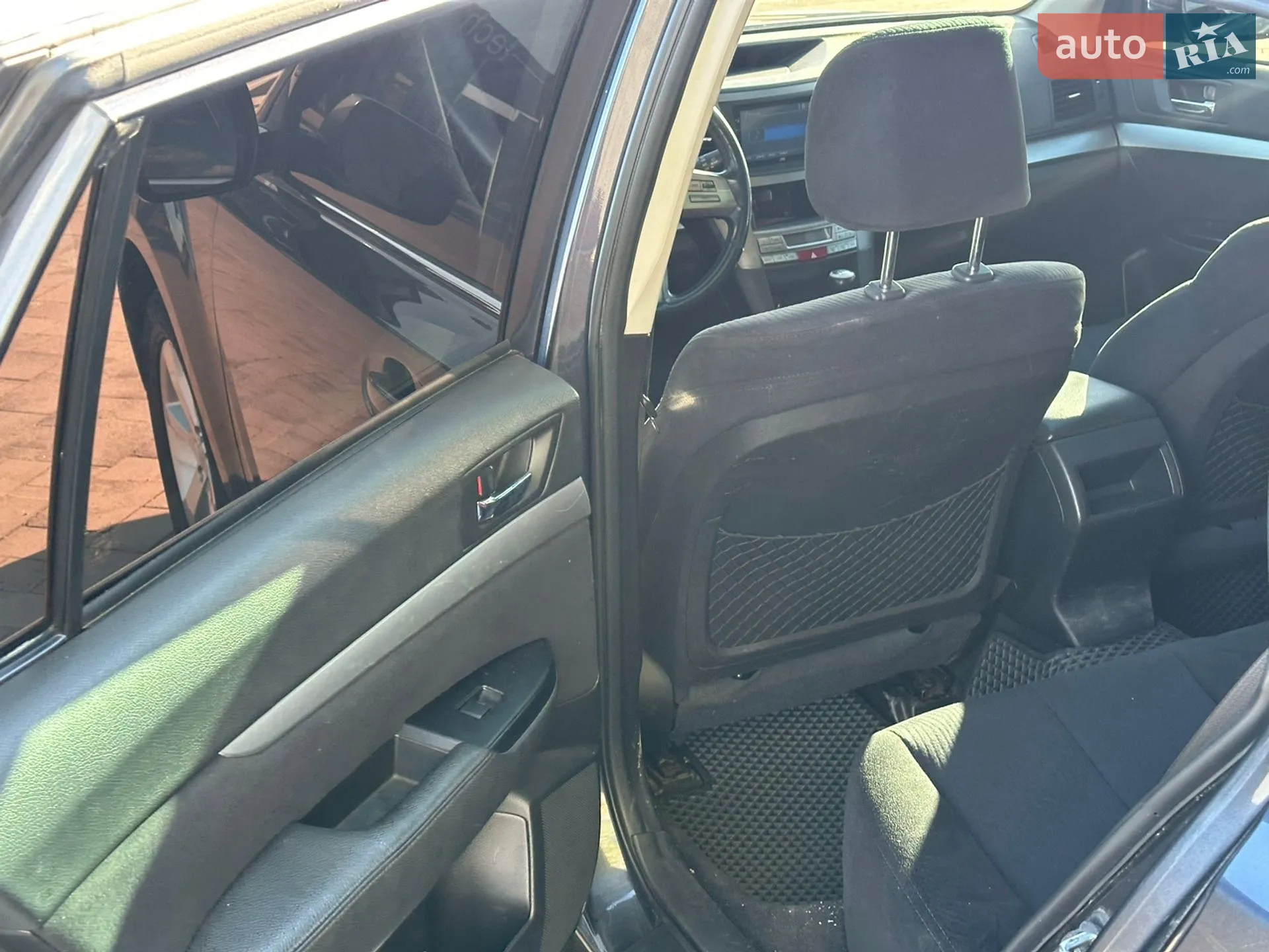 2011 Subaru Outback - мініатюра 6