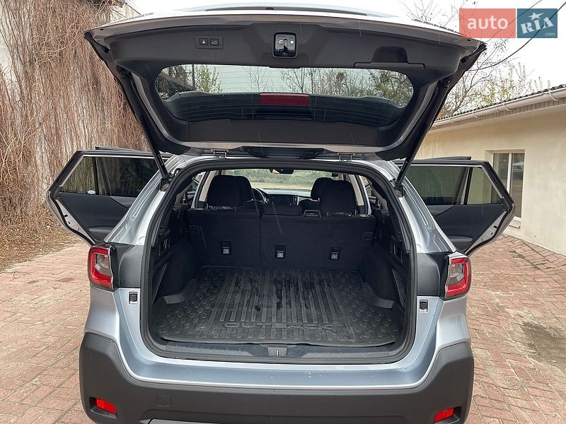 Внедорожник / Кроссовер Subaru Outback 2024 в Киеве