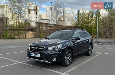 Универсал Subaru Outback 2018 в Киеве