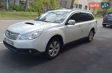 Універсал Subaru Outback 2011 в Києві