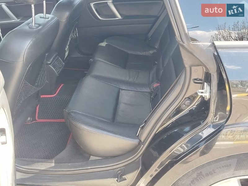 Универсал Subaru Outback 2008 в Буче