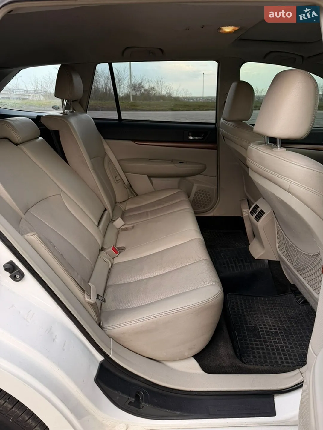 2012 Subaru Outback - мініатюра 7