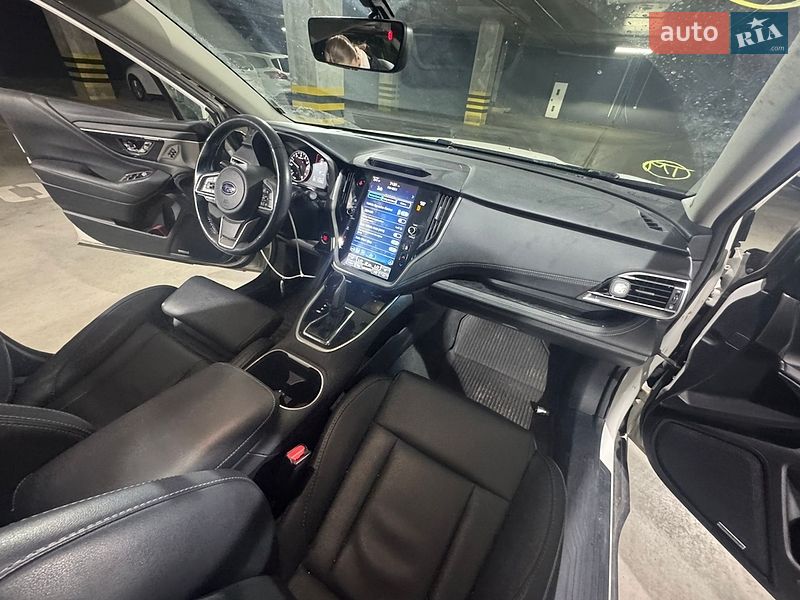 Внедорожник / Кроссовер Subaru Outback 2022 в Львове