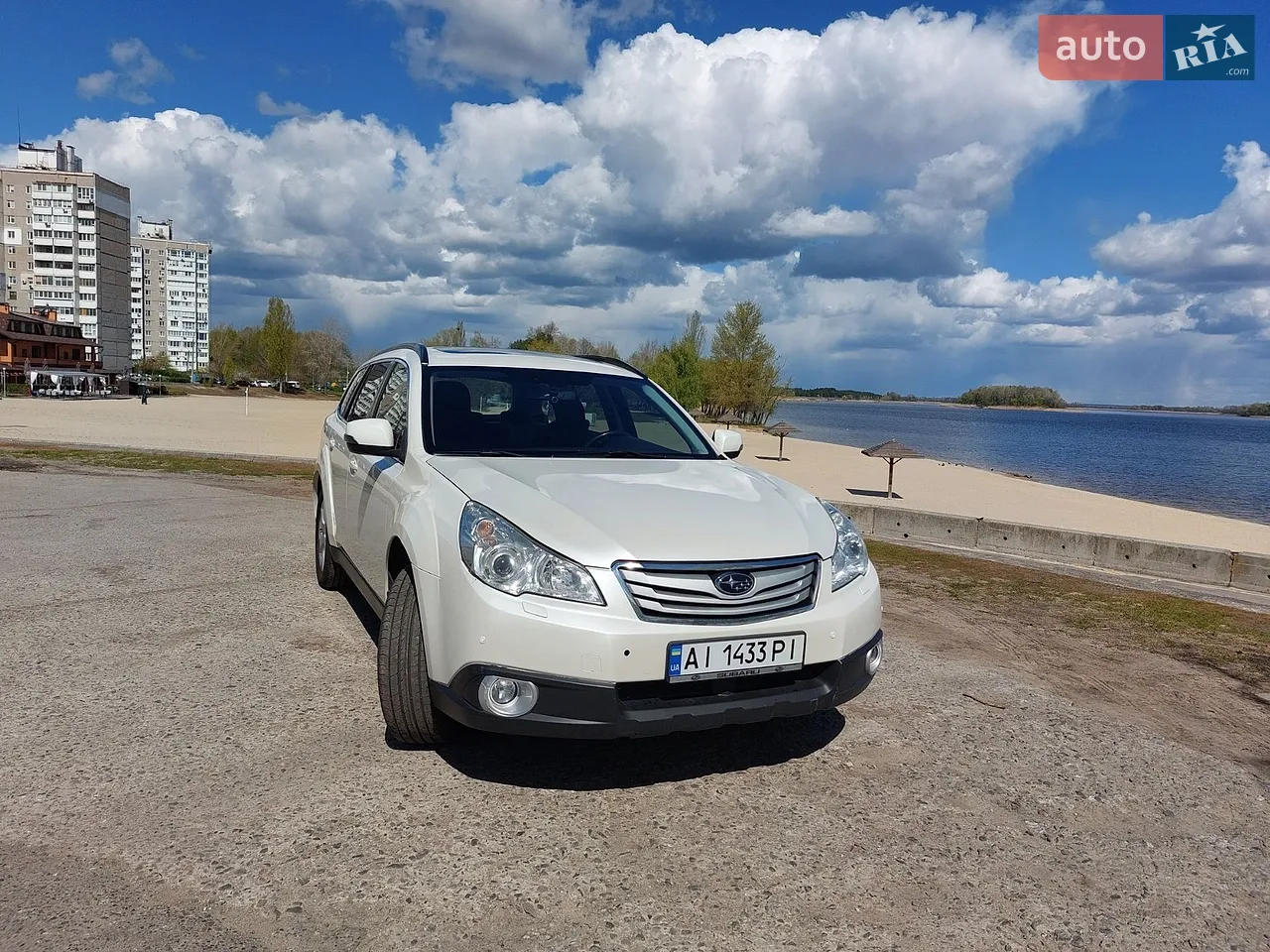 2011 Subaru Outback - мініатюра 10