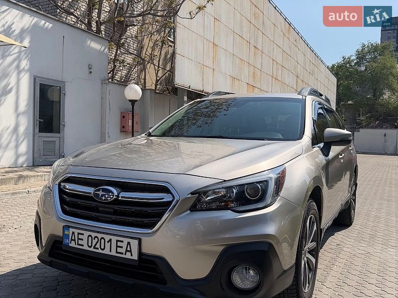 Универсал Subaru Outback 2017 в Днепре